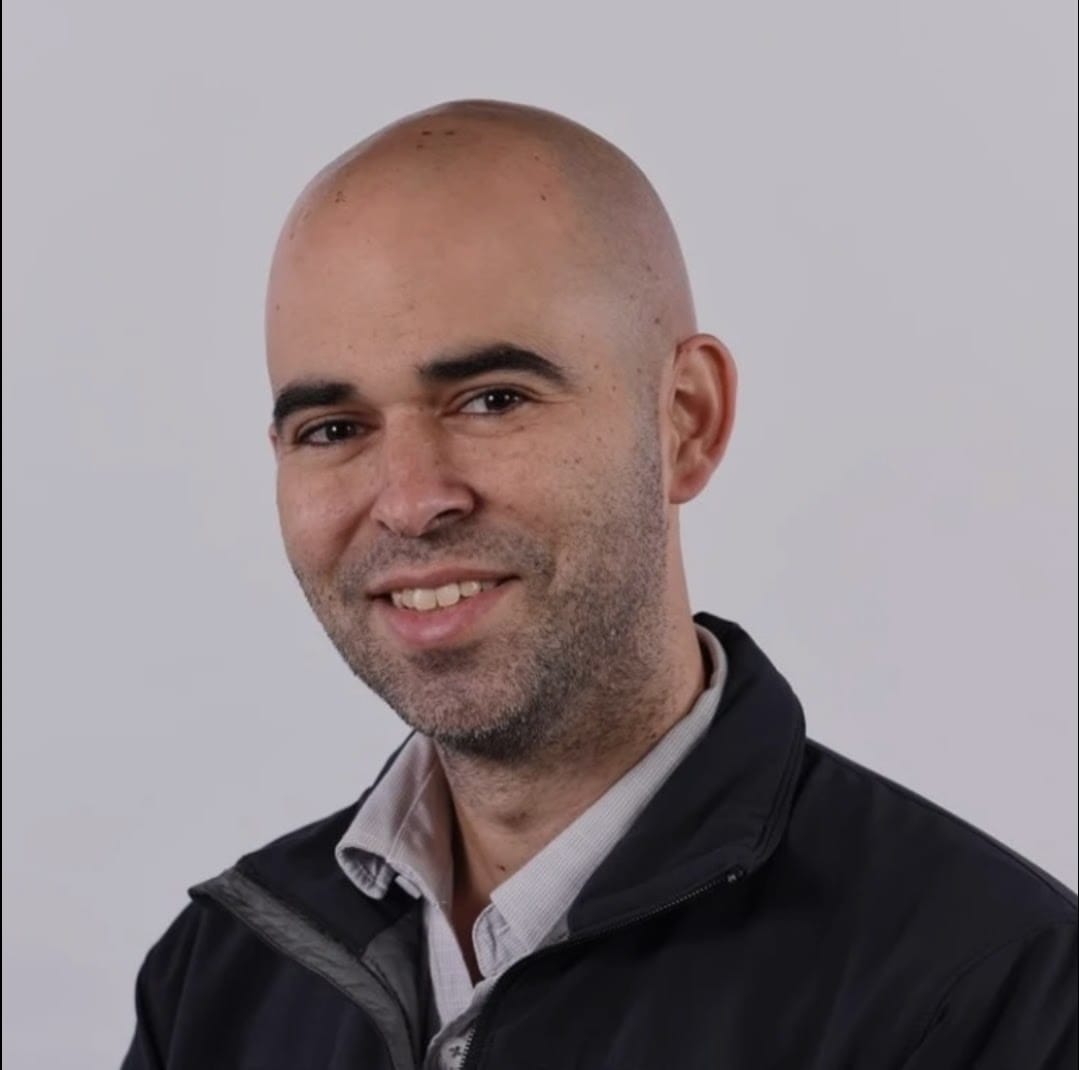 יונתן אי מגור