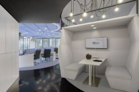 עיצוב-למשדר-עם-אזורים-שקטים